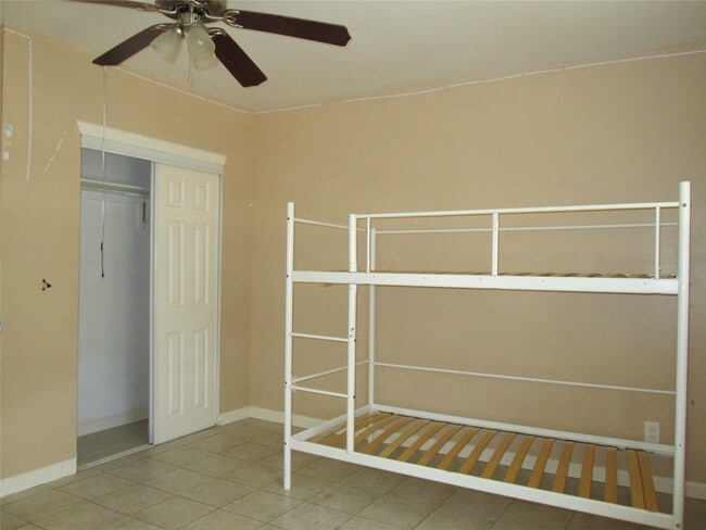 Building Photo - 4416 FM 2218 Rd