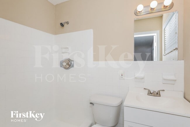 Building Photo - 231 SW 71st Terrace