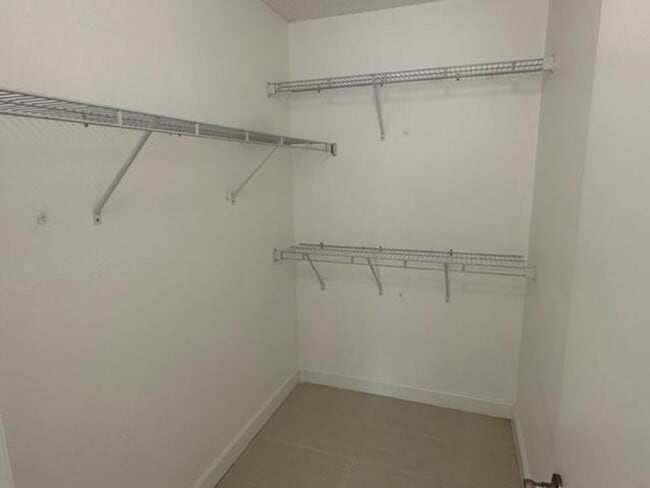 Building Photo - 1st Floor 1 Bedroom and 1 Bathroom Condo  located in the Gated Community of Lexington Place