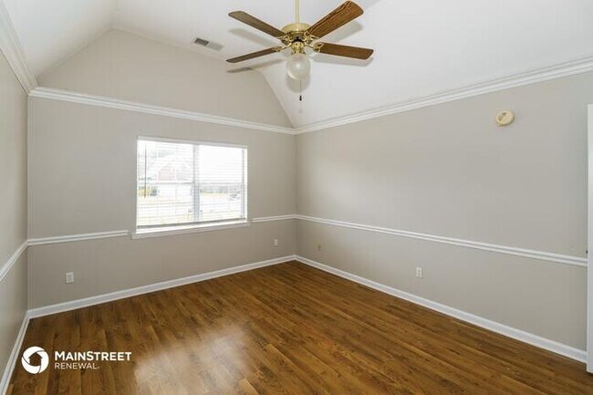 Building Photo - 10176 Fox Chase Dr