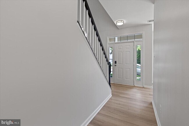 Building Photo - 43290 Rush Run Terrace