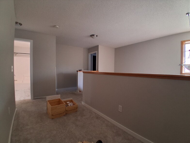 Building Photo - 4160 Raptor Rd