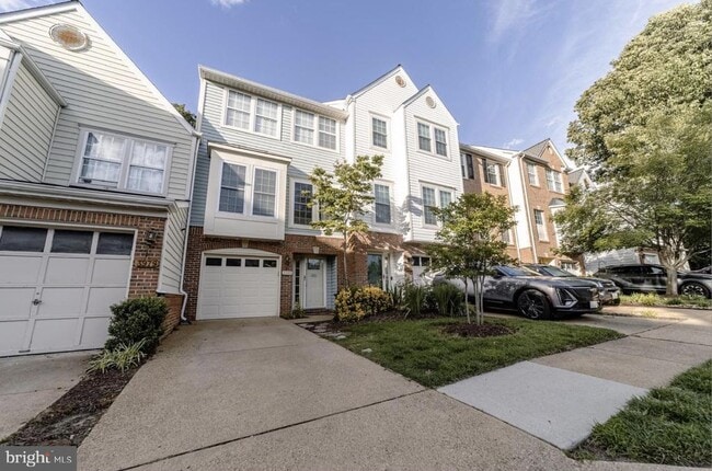 Building Photo - 3983 Cressida Pl