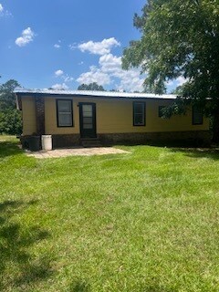 Back or House - 1006 White Oak Ext
