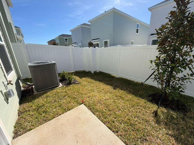 Building Photo - 7194 SW 91st Ln