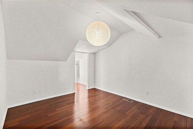 Building Photo - Modern 4-Story Townhouse in Tacoma’s Histo...