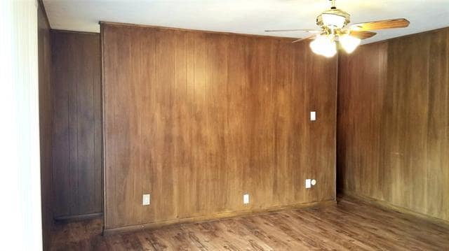 Building Photo - 720 Mimosa Dr
