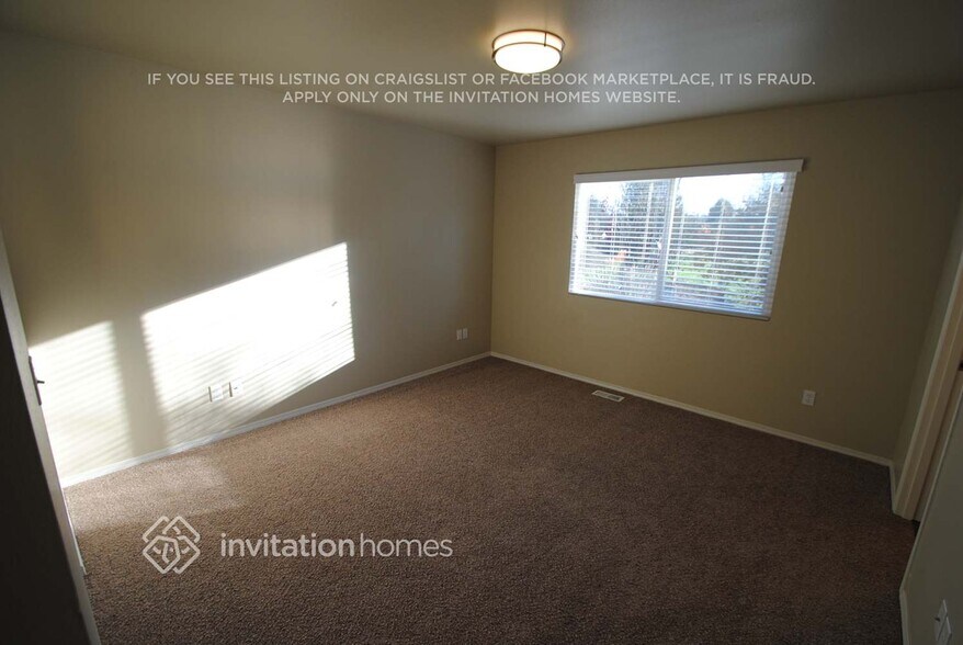 Building Photo - 17254 153rd St SE