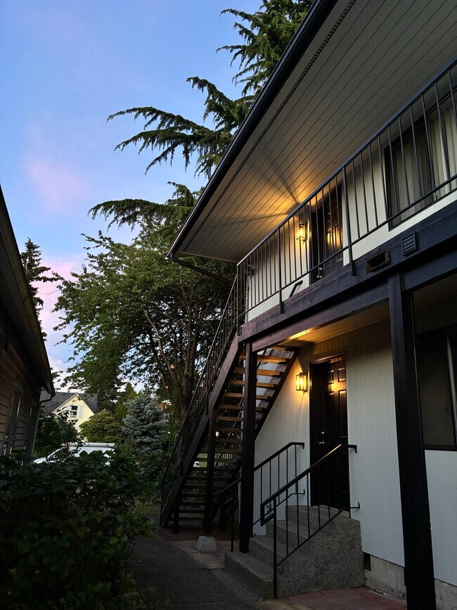 Building Photo - Wetmore Apts