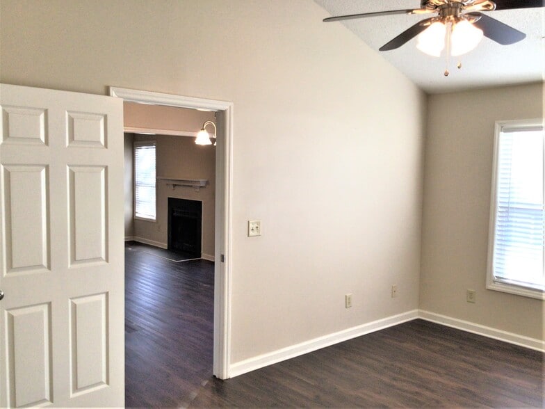 Building Photo - 1520 Eagle Watch Ln