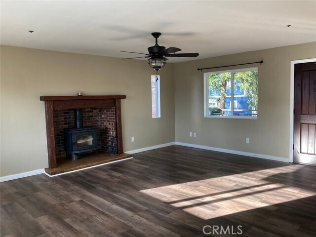 Building Photo - 1620 Edgecliff Dr