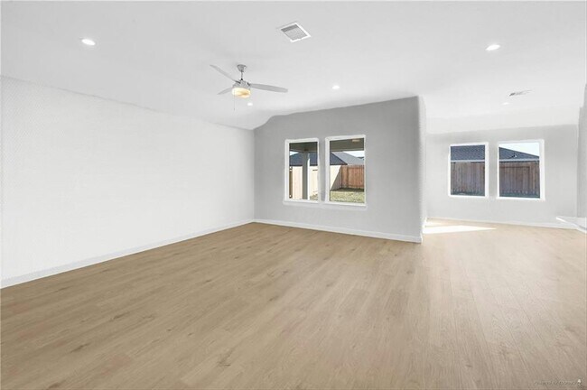 Building Photo - 31723 Carlisle Cv Ct