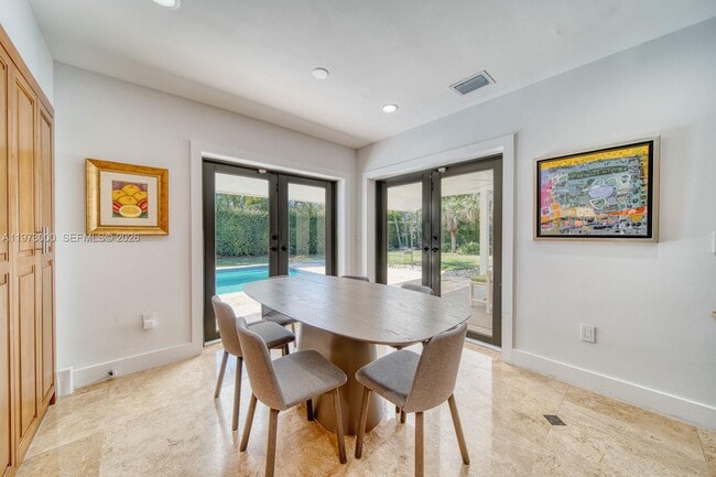 Building Photo - 9220 SW 102nd St