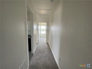 Building Photo - 302 Agua Chiquita Ct