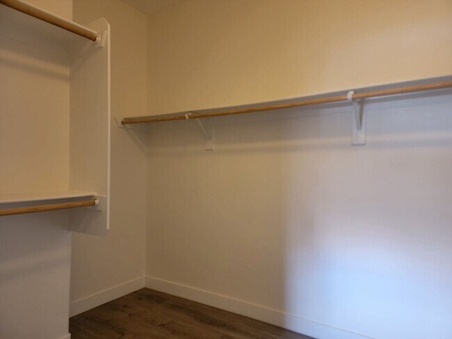 Building Photo - 2 Primary Suites Condo