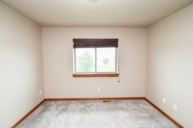 Building Photo - 8413 W 53rd St