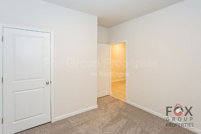 Building Photo - 148 Way Cross Ln