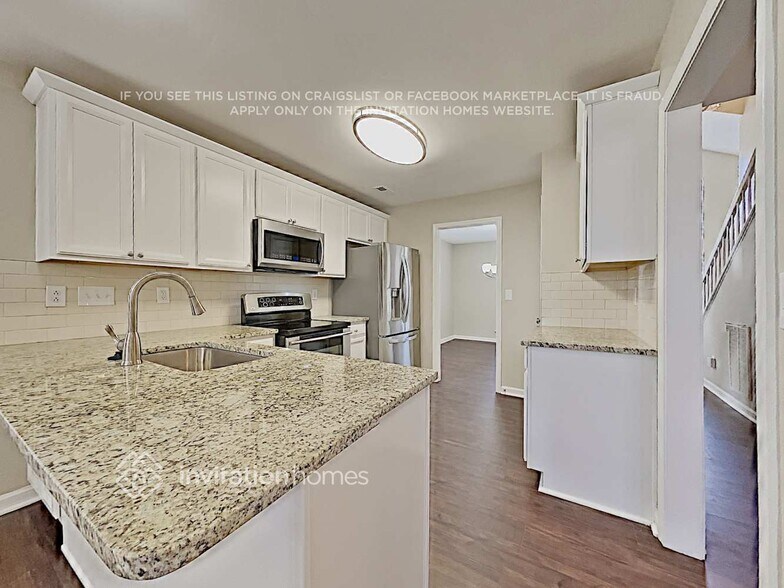 Building Photo - 9203 Darbyshire Pl