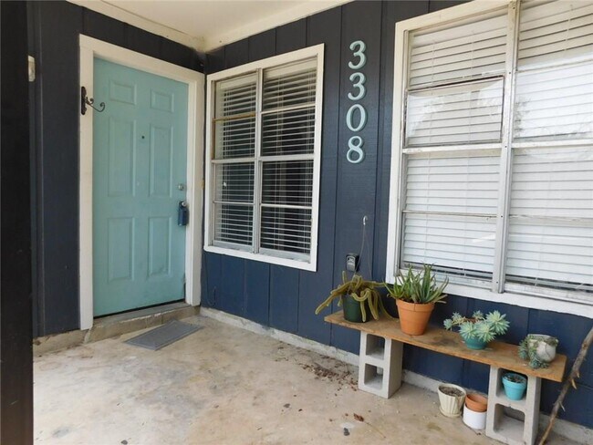 Building Photo - 3308 Hycreek Dr