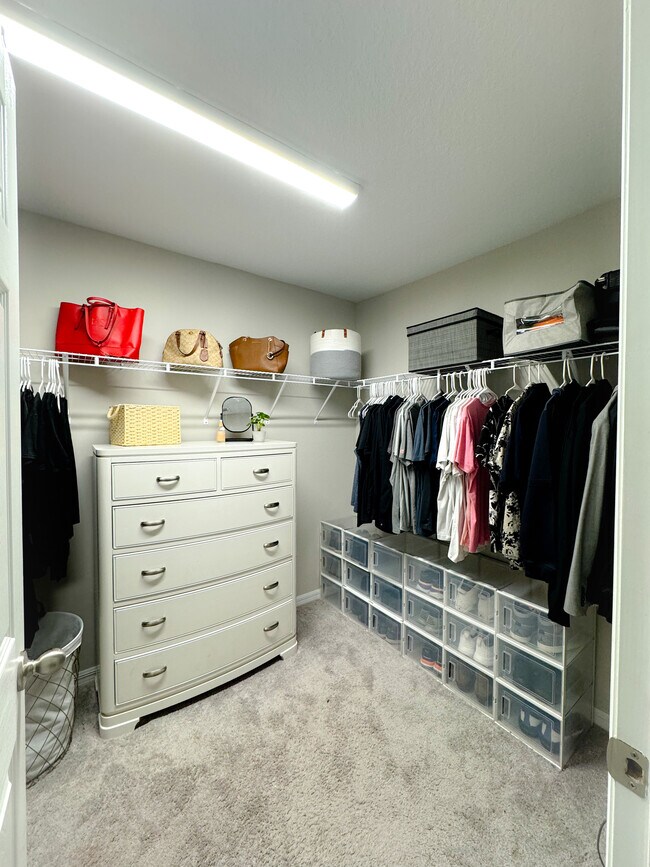 Building Photo - 5670 Arlington River Dr