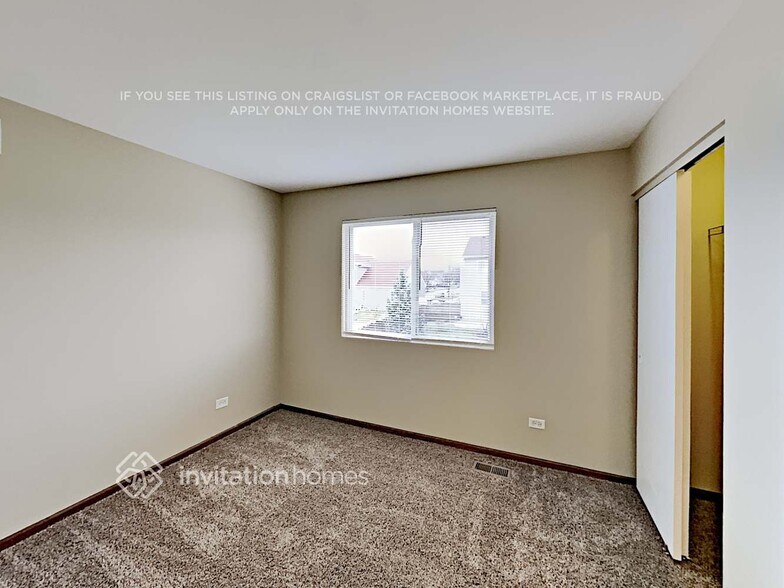 Building Photo - 649 Kingsbrooke Crossing