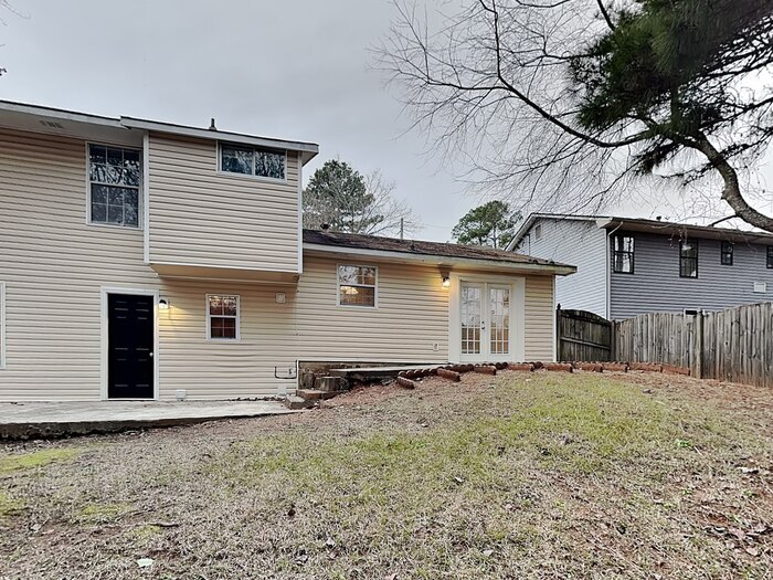 Building Photo - 2172 Sara Ashley Way