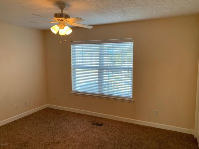 Building Photo - 2148 Sterling Cove Blvd