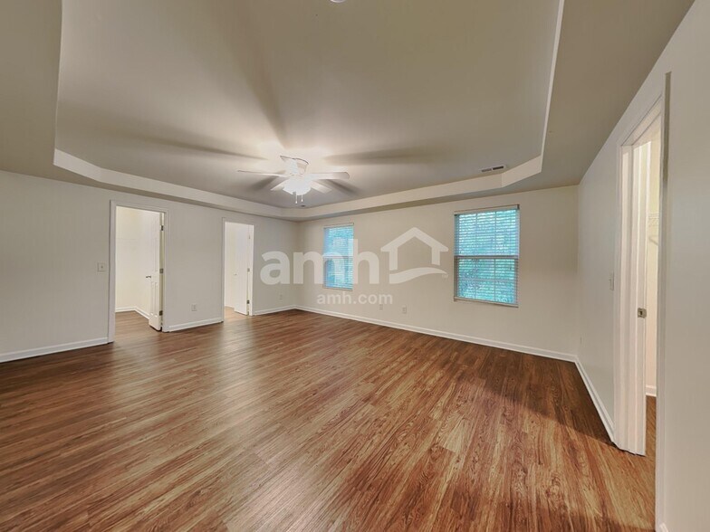 Building Photo - 3309 Vallejo Trl