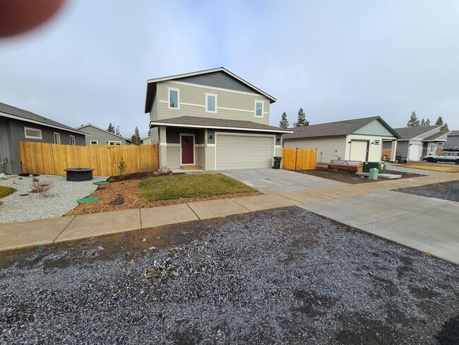Building Photo - 16440 Bassett Rd