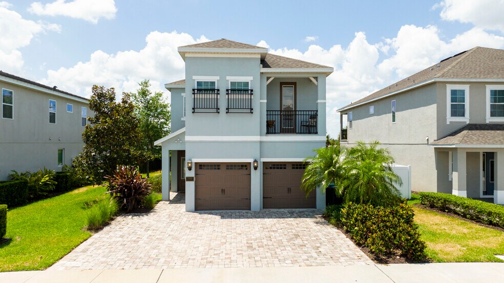 Building Photo - 7650 Fairfax Dr
