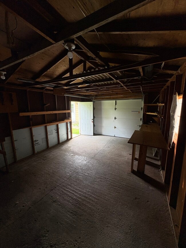 Building Photo - 201 Booth Dr
