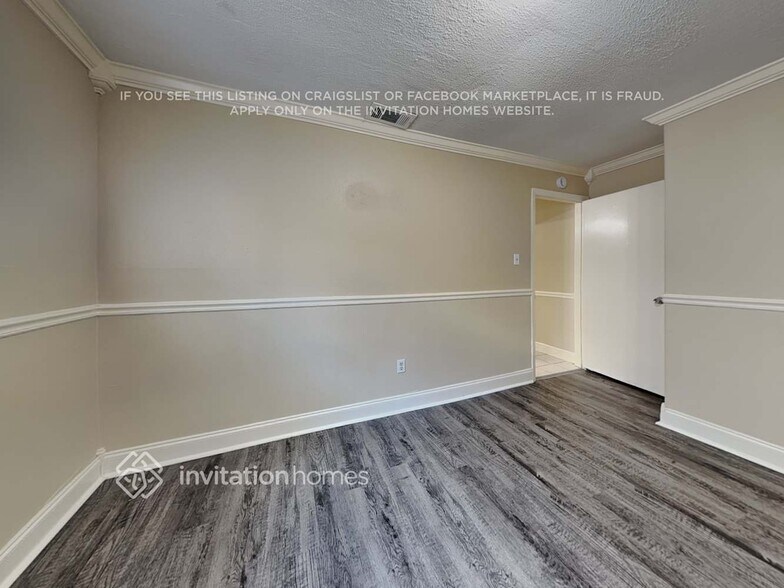 Building Photo - 9922 Appleridge Dr