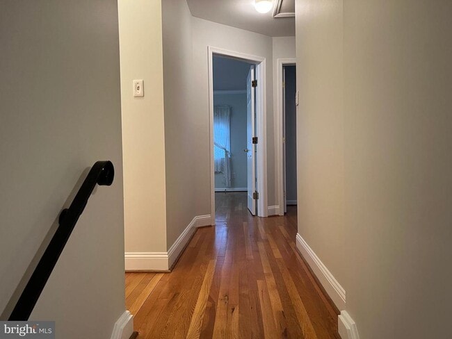 Building Photo - 6830 Pacific Ln