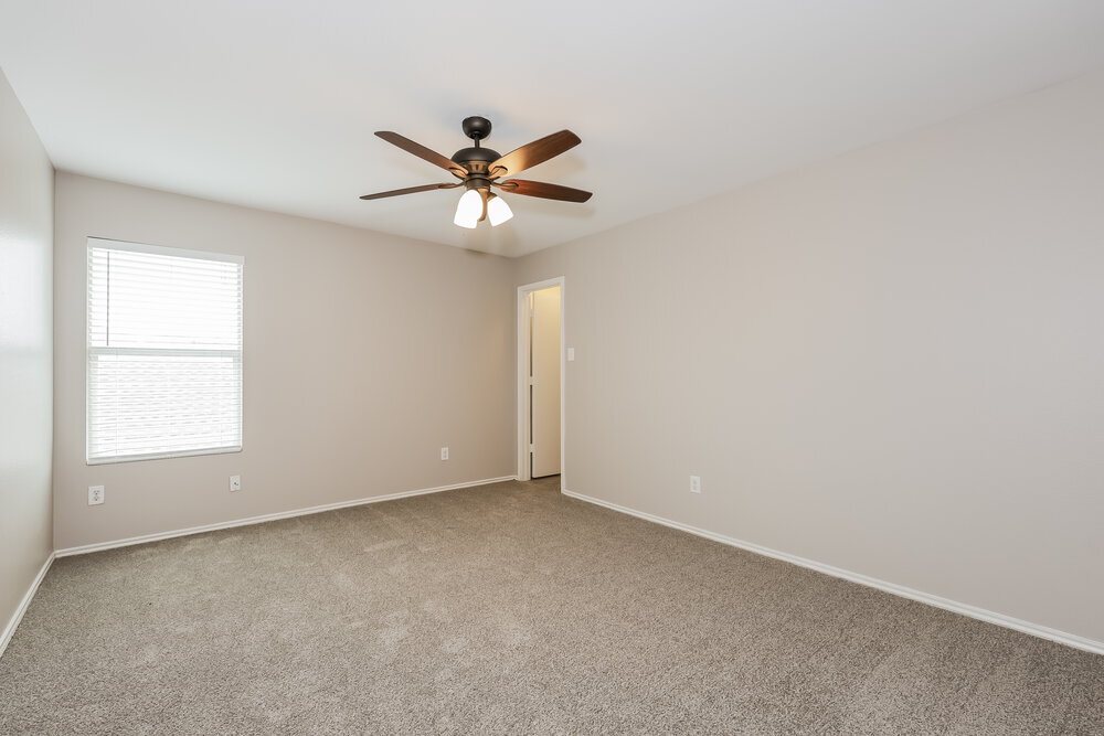 Building Photo - 1054 Graystone Dr