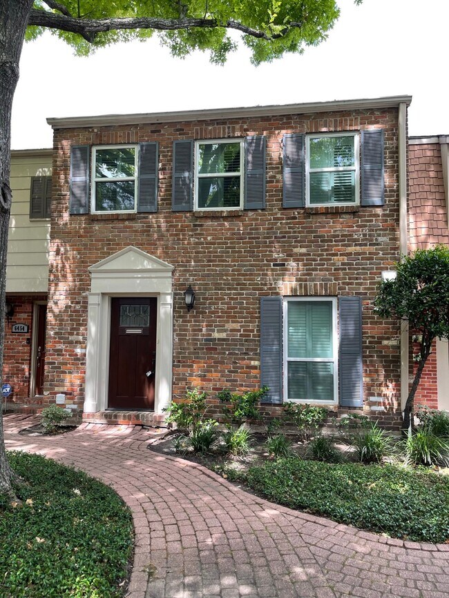 Building Photo - 6452 Olympia Dr