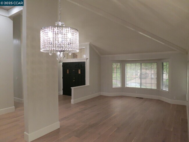 Building Photo - 4089 Sugar Maple Dr