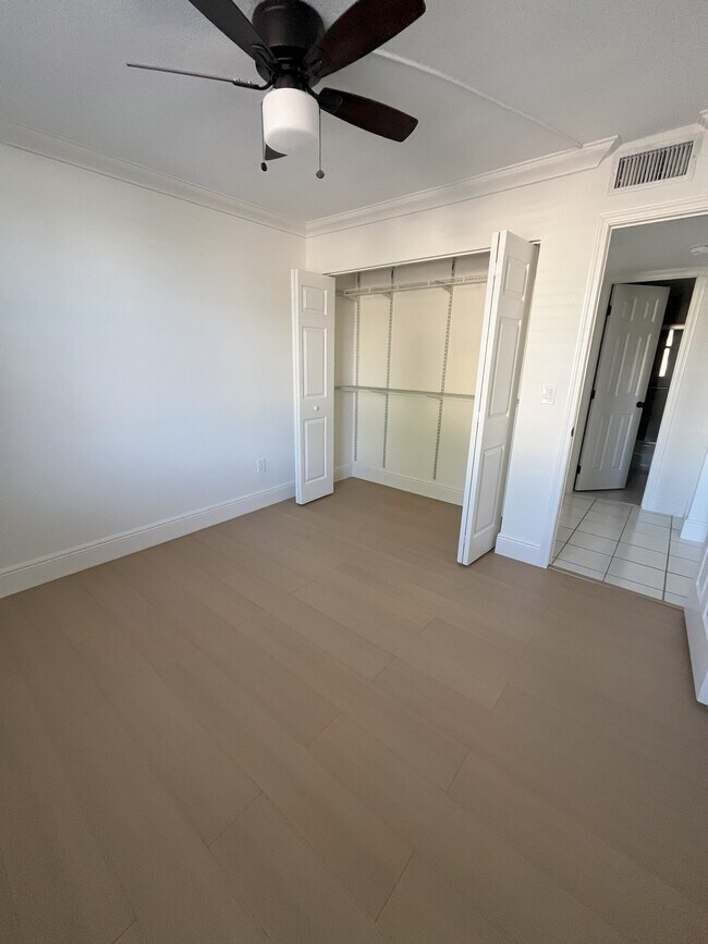Building Photo - 8311 SW 142nd Ave