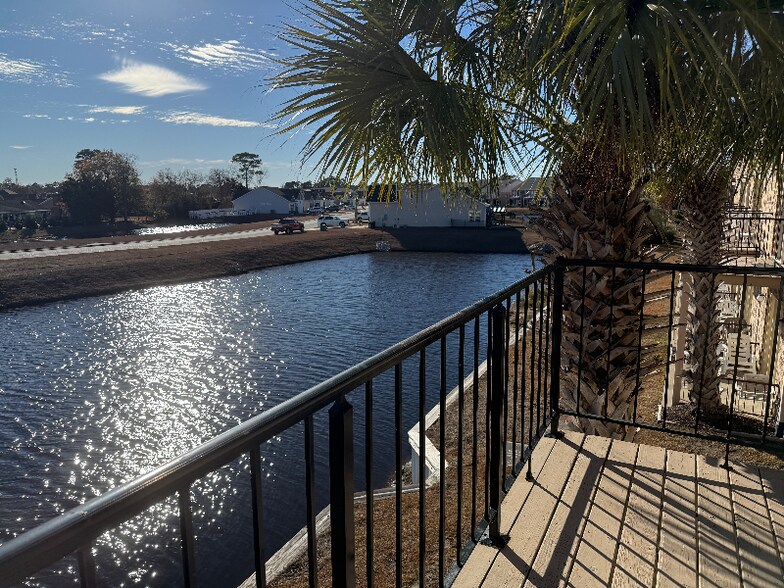 Building Photo - 217 Double Eagle Dr