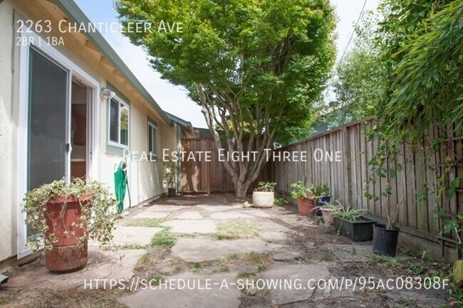 Building Photo - 2263 Chanticleer Ave