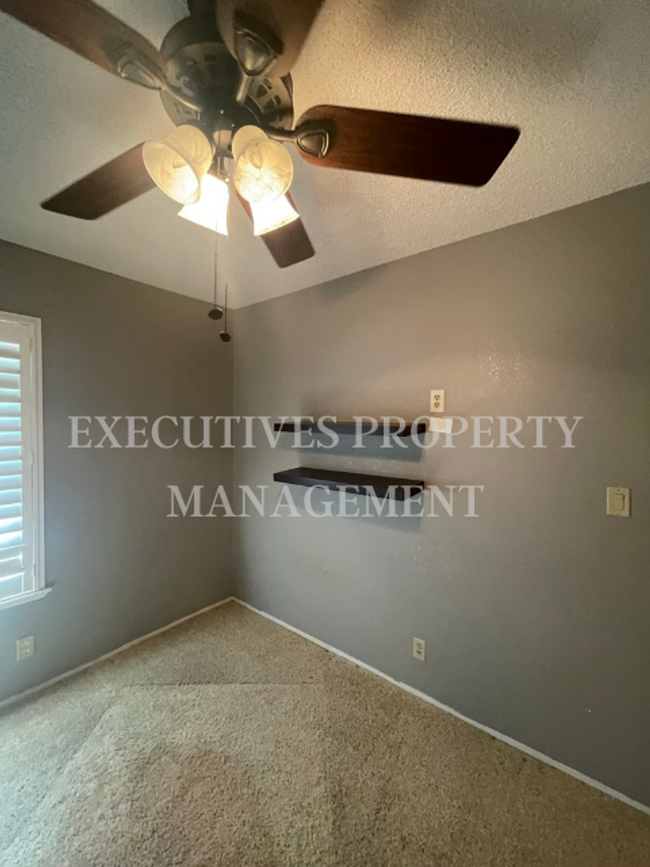 Building Photo - 3341 El Dorado Ct