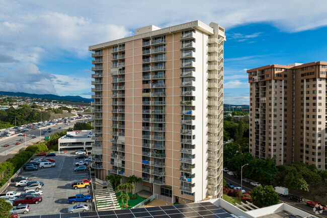 Building Photo - Pearl Regency