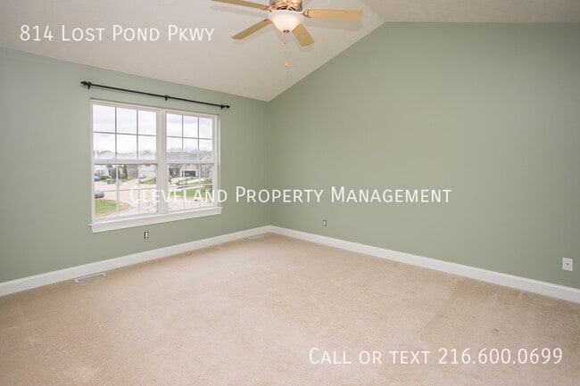 Building Photo - 814 Lost Pond Pkwy