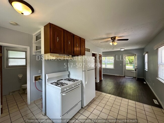 Building Photo - 307 Astor Ave