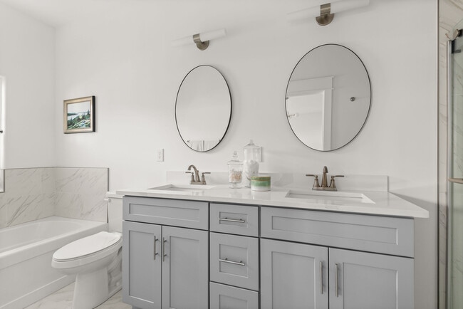 Building Photo - 7008 Westside Cir