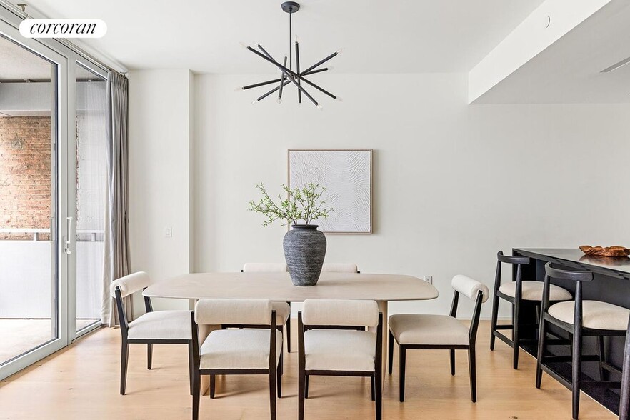 Building Photo - 121 E 22nd St