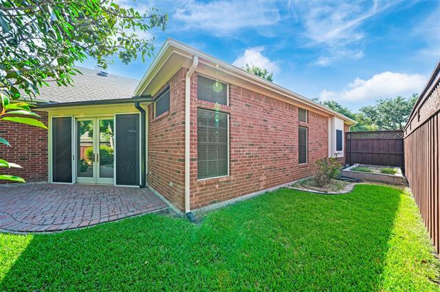 Building Photo - 2413 London Dr