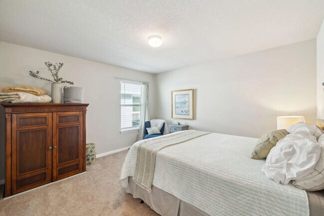 Building Photo - Beautiful home in a quiet neighborhood loc...