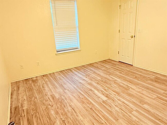 Building Photo - 9617 Goldfield Pl