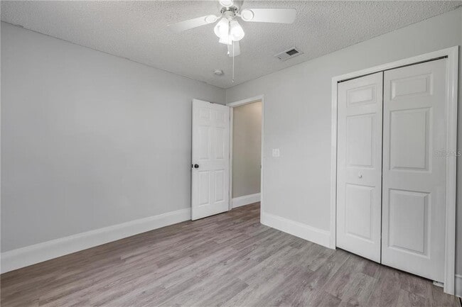 Building Photo - 2713 Needle Palm Dr