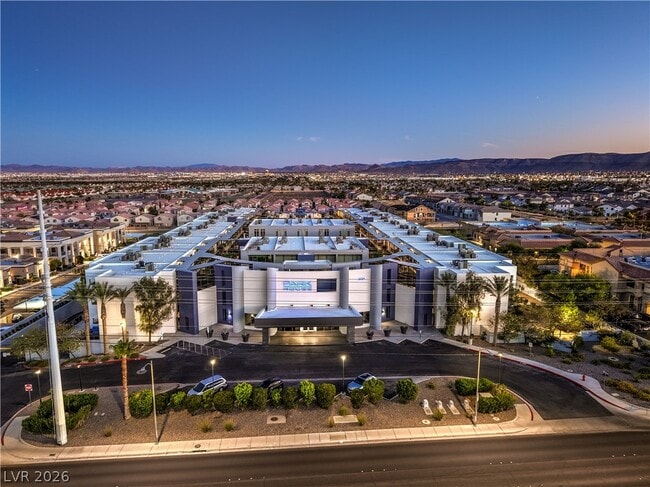 Building Photo - 8925 W Flamingo Rd